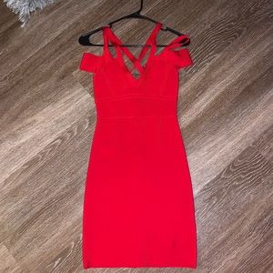 Red v neck bandage dress